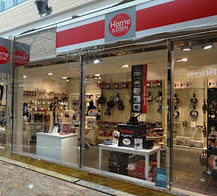 Viele Markenshops im Outletcenter
