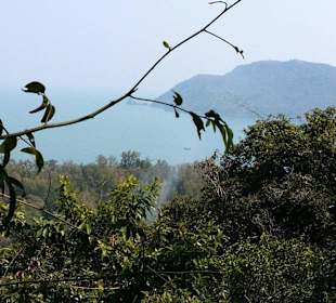 View from the way to Phraya Nakhon Cave