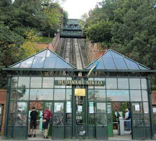 Talstation der Standseilbahn