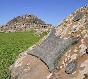 Die Nuraghe Su Nuraxi gehört zum Weltkuklturerbe