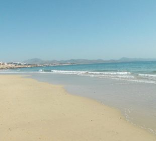 Der lange Strand von Costa Calma