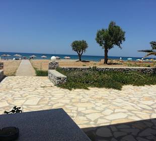 Wunderschöne Aussicht aufs Meer