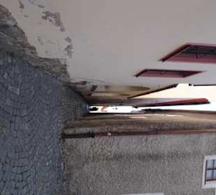 Узенькая улочка