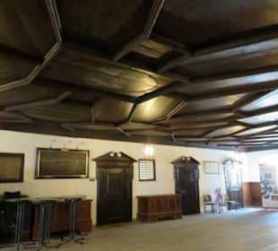 Der sog. Fletzsaal im Rathaus