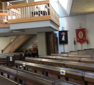 Kirche St. Petrus und Paulus 