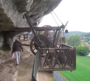 Tretmühlen-Winde zur Hebung von Lasten
