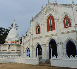 Tempelanlage in Balapitiya