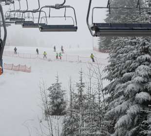 Wyciąg Kotelnica III - widok na czerwoną trasę