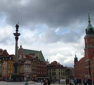 Skyline der Warschauer Altstadt am Schloßplatz