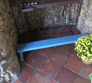 Lourdesgrotte mit Maria Skulptur Altheim