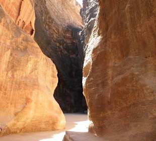 Spacer po Mieście Wykutym w Skale - Petra