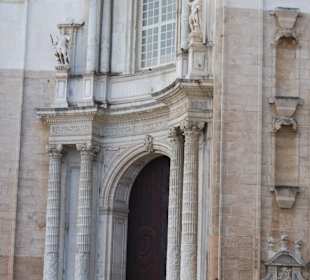 Eingang zur Kathedrale