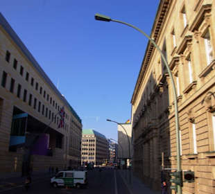 Unter den Linden Prachthäuser