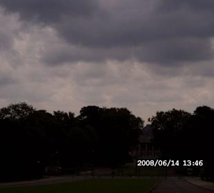 Schloß Laken am Park