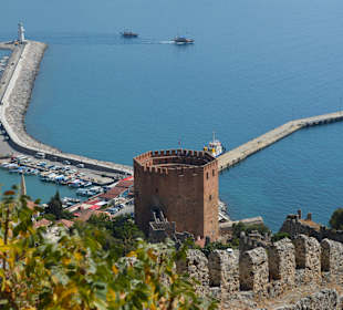 Der rote Turm Alanya