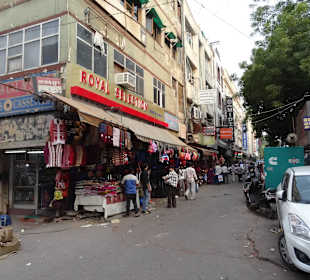 Auf dem Markt unterwegs