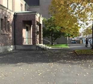 Kath. Pfarrkirche St. Petrus Canisius