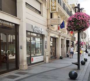 Rue d'Antibes