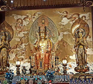 Buddha Tooth Relict Temple