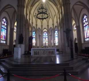 Blick auf den Hauptaltar