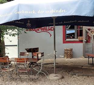 Gemütlicher Biergarten