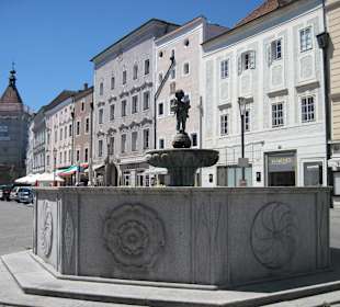 Stadtbrunnen Wels /  Austria