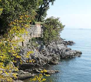 Promenaden-Bummel auf der Lungomare bei Opatija