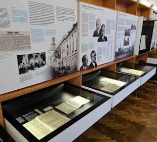 Blick in die Ausstellung des Universitätsmuseums