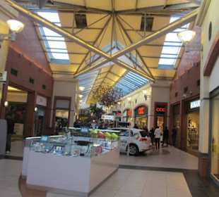 Einkaufszentrum Olympia Pilsen