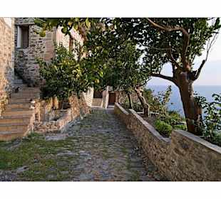 Berg Athos - "Holidays and more"