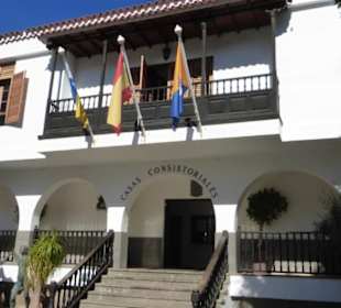 Das Rathaus in der Altstadt von San Mateo