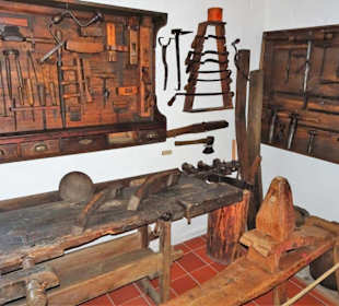 In den historischen Werkstätten des Museums