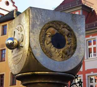 Moderne Kunst am Hauptplatz