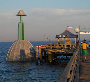 Seebrücke mit Tauchgondel Grömitz