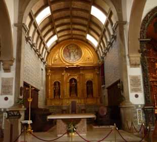 Blick zum Hauptaltar der Sé