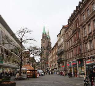 Königstraße mit St. Lorenz