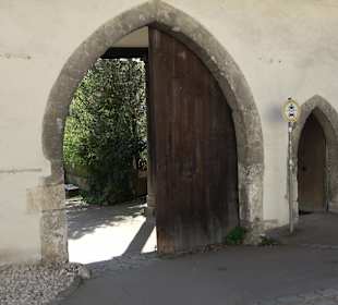 Torhaus des ehemaligen Klosters