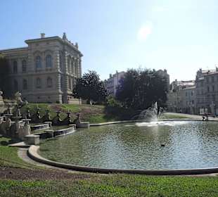 Palais Longchamp