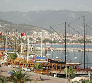 Hafen in Alanya