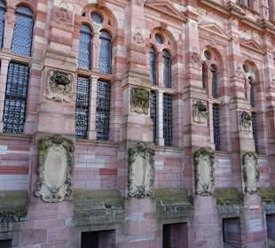 Schloss Ein- und Ausblicke