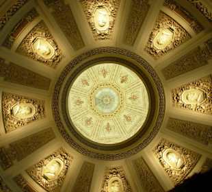 Duchblick in die Kuppel