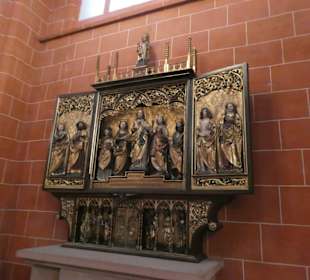 Im Kaiserdom St. Bartholomäus in Frankfurt