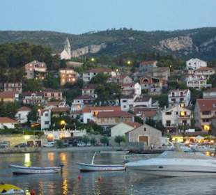 Schöner Ort mit tollen Restaurants, Bars