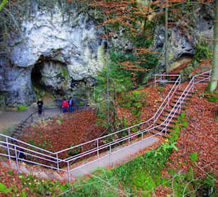 Versturzhöhle-Riesenburg