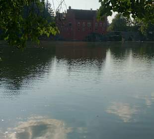 Zámek Červená Lhota