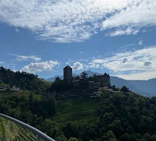 Schloss Tirol von der anderen Seite