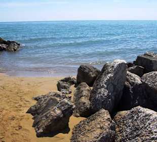 Kleine Lagunen ganz hinten