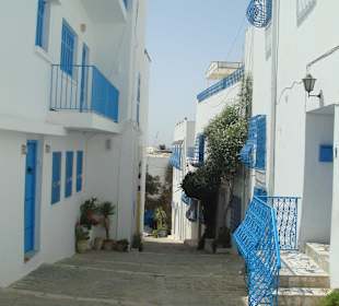 Сиди Бу Саид.