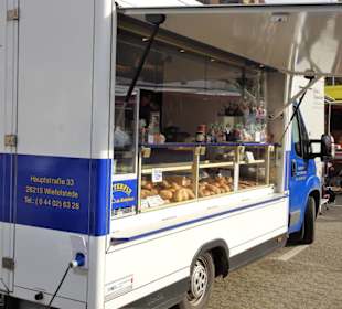 Rundgang über den Wochenmarkt Pferdemarkt