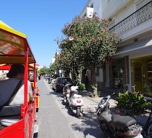 Mit der City Train durch Kos Stadt